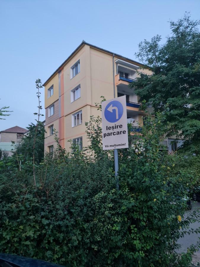 Apartament Modern Cristina&Jessica Mediaş Esterno foto