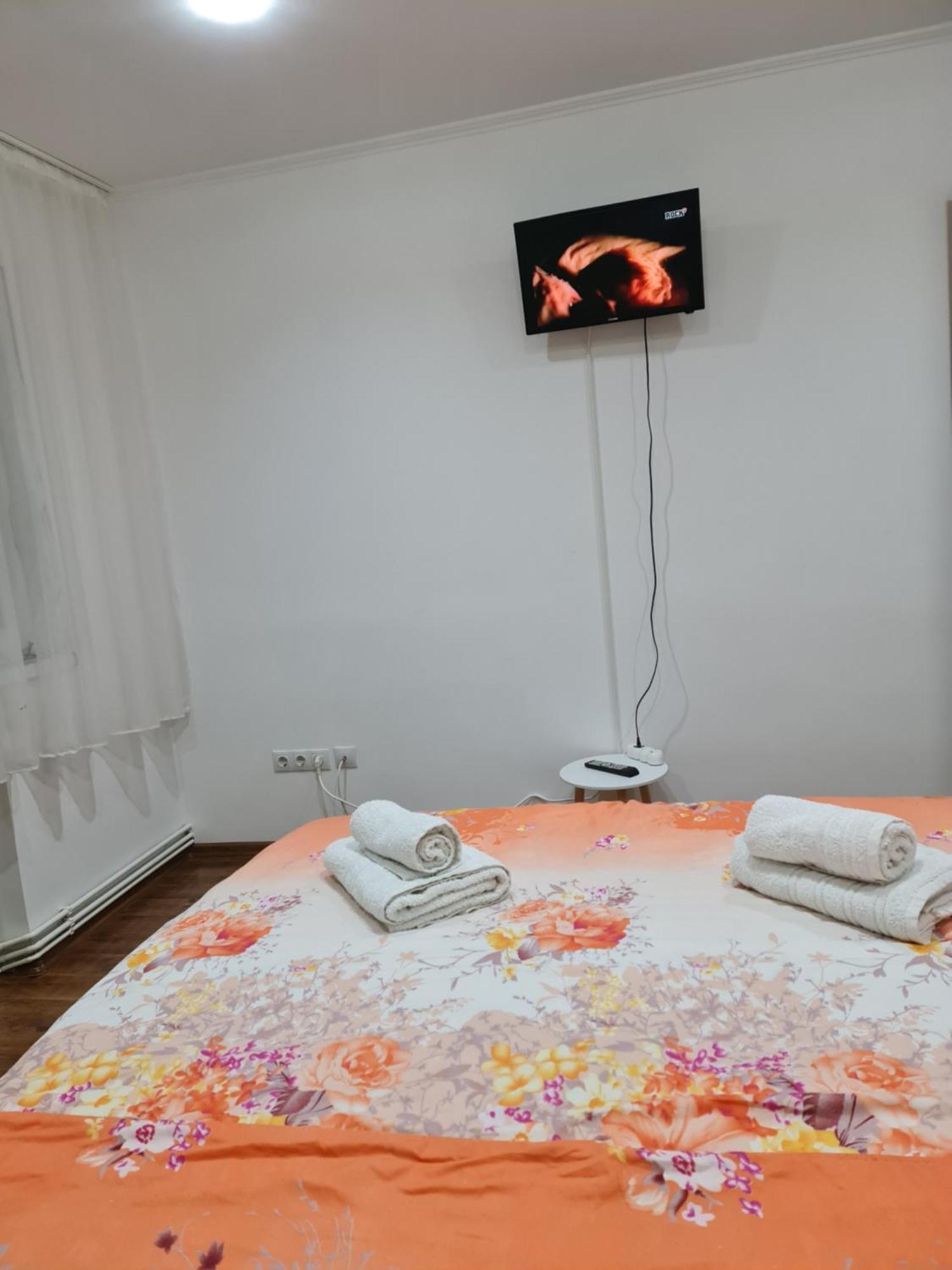Apartament Modern Cristina&Jessica Mediaş Esterno foto